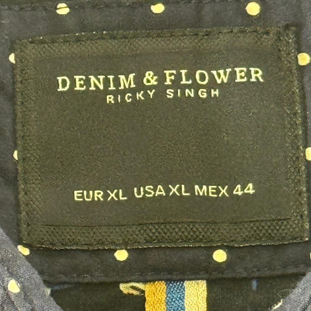 Denim & Flower Ricky Singh Mens XL Navy Blue Polka Dot Short Sleeve Button Down - Picture 3 of 7